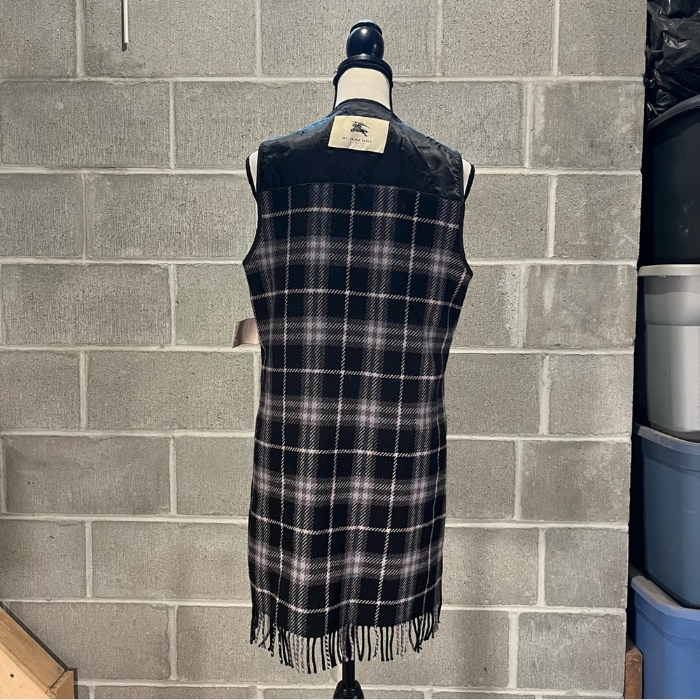 Burberry Irene trench coat. - Picture 8 of 15
